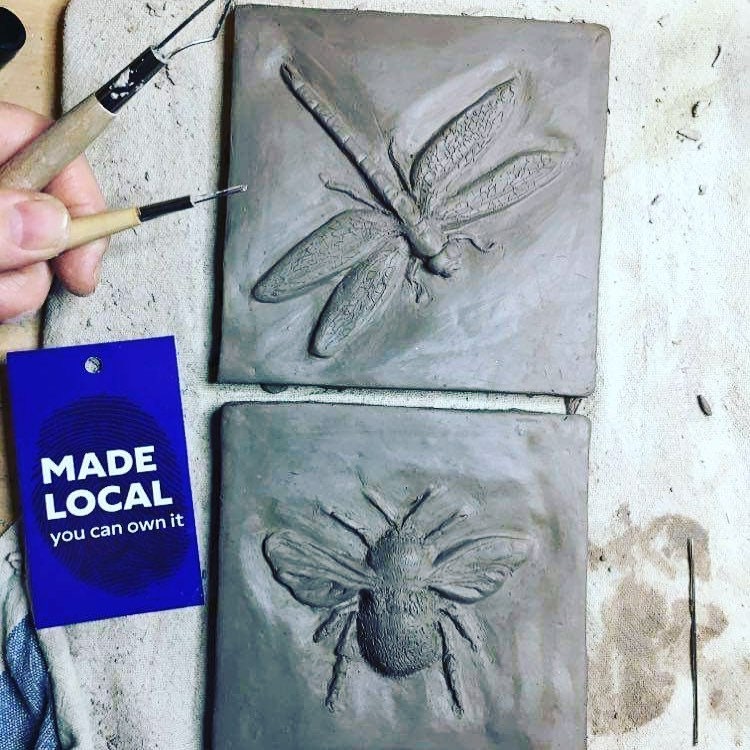 Handmade 4"Bee tile . Other glaze options are available
