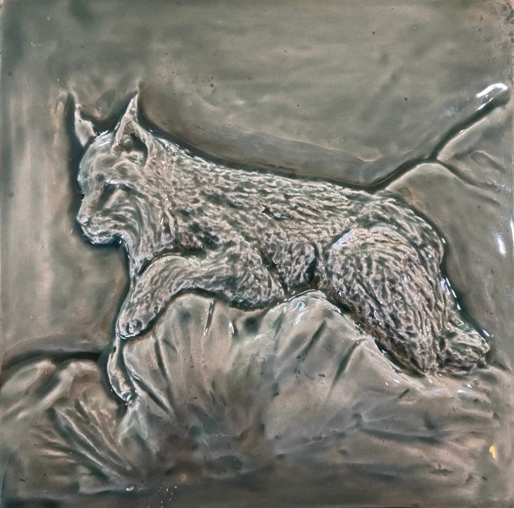 6" Handmade bas -relief ceramic Majestic bob cat tile