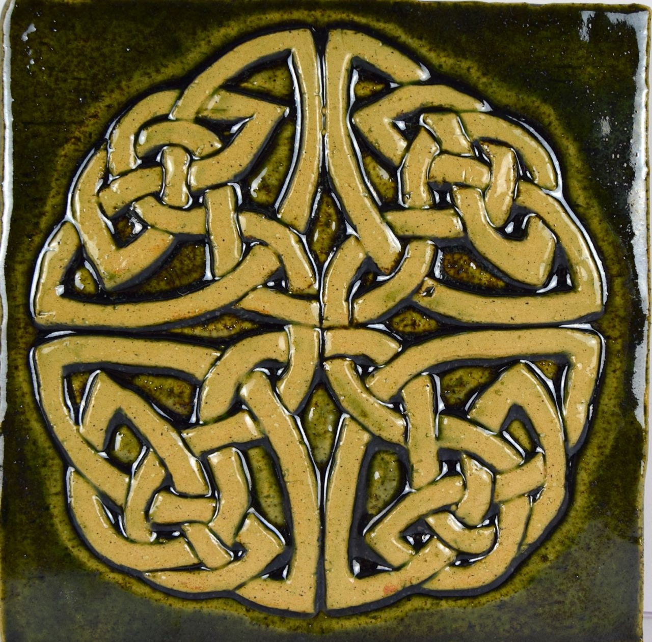 Celtic knot (Vine) ceramic bas relief tile in moss green glaze