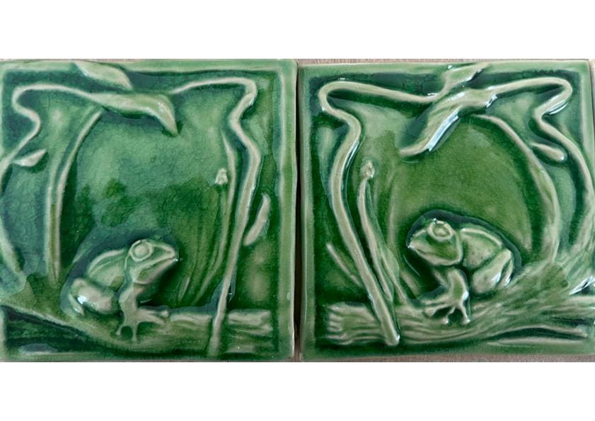 Left Facing Hand-made Arts and Crafts Style 4” frog tile