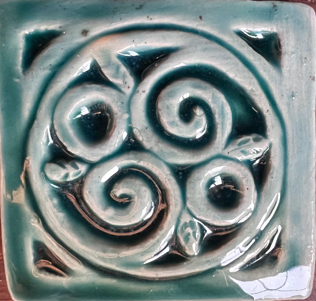 2"Celtic Double Spiral Handmade Ceramic Tile /Celtic Wall Art | UK & Europe Delivery