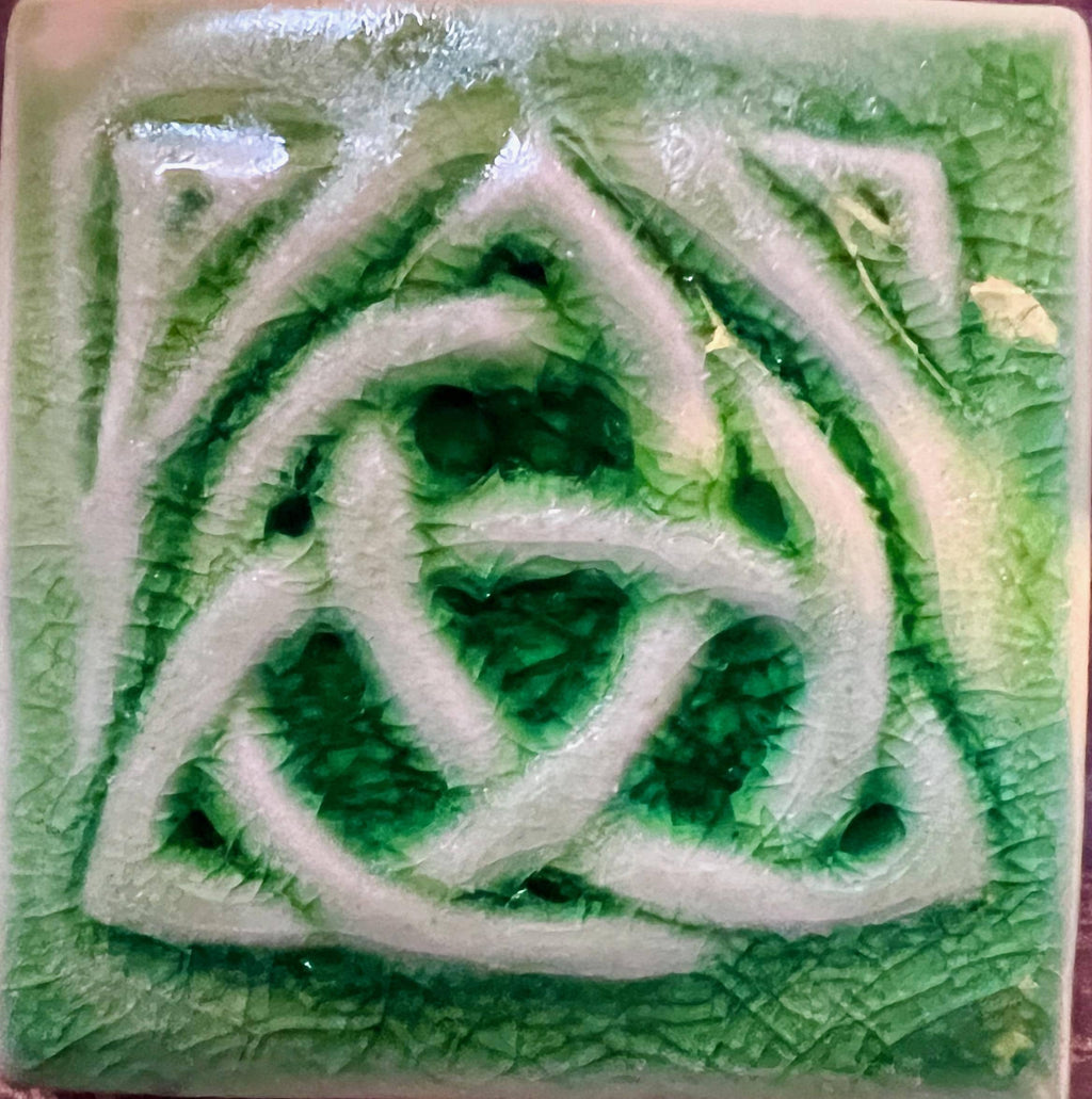 2"Celtic Trinity Knot Handmade Ceramic Tile | Irish Knot work Design, UK & Europe Delivery